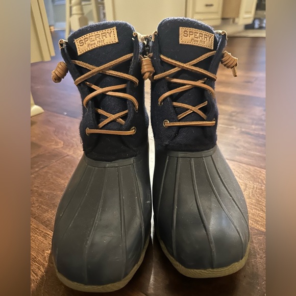 Sperry Navy and Tan Duck Boots - Picture 2 of 6